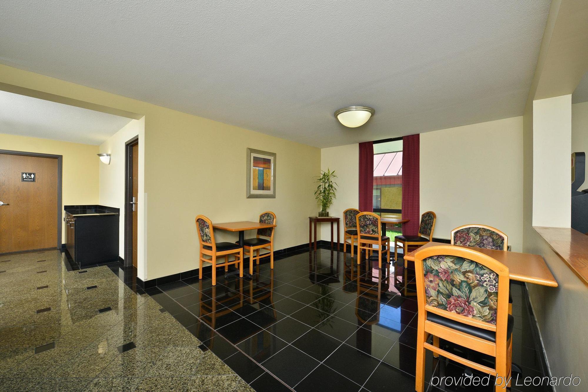 Americas Best Value - / St. Louis Motel 2*