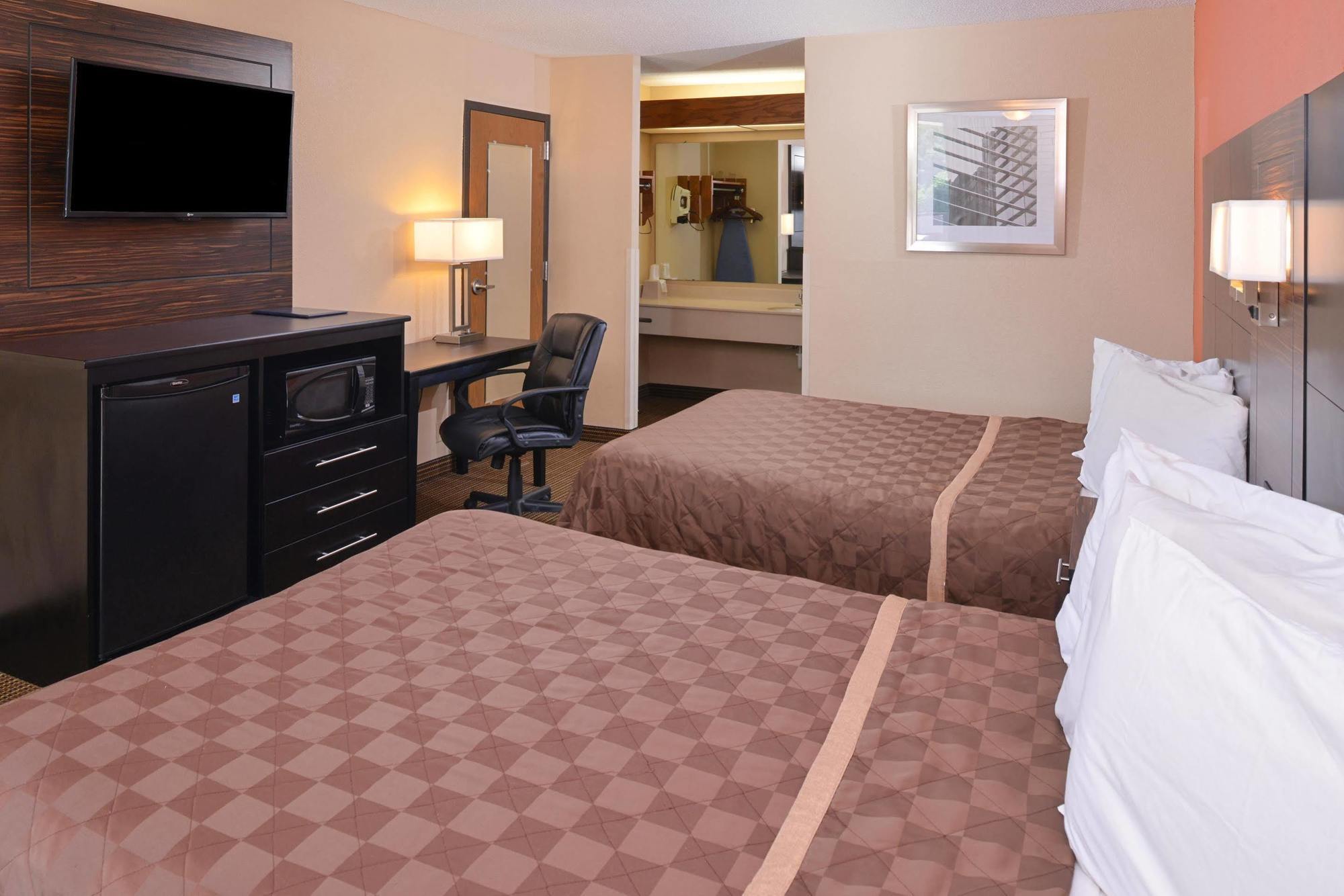 Americas Best Value - / St. Louis 2* Collinsville